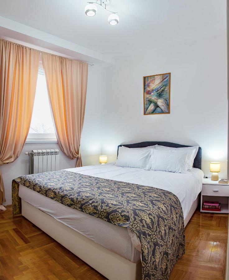 סרמסקה מיטרוביקה Apartman Mia מראה חיצוני תמונה