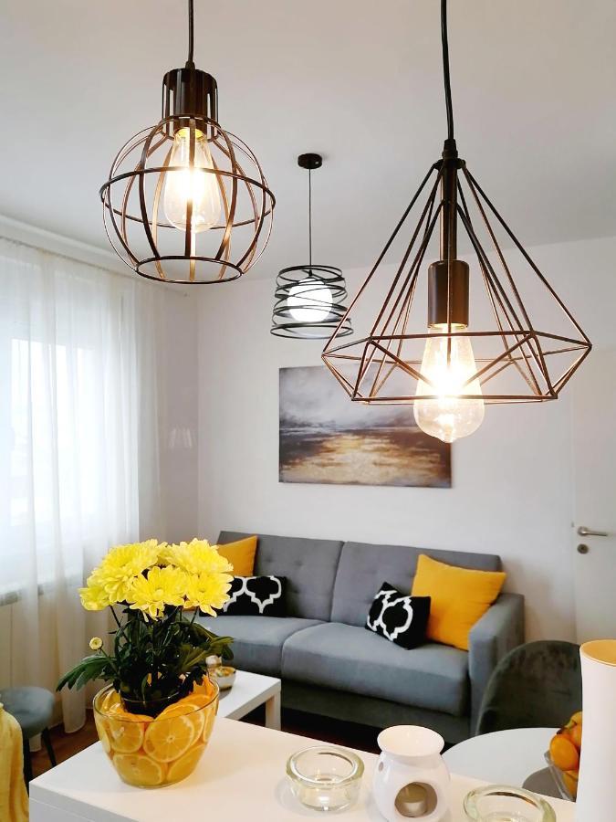 סרמסקה מיטרוביקה Apartman Mia מראה חיצוני תמונה